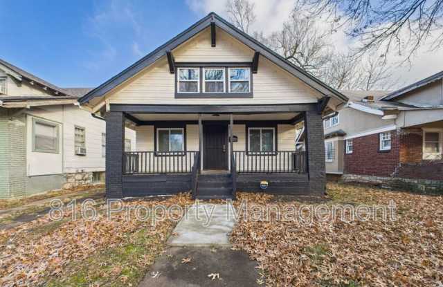 5341 Brooklyn Ave photos photos