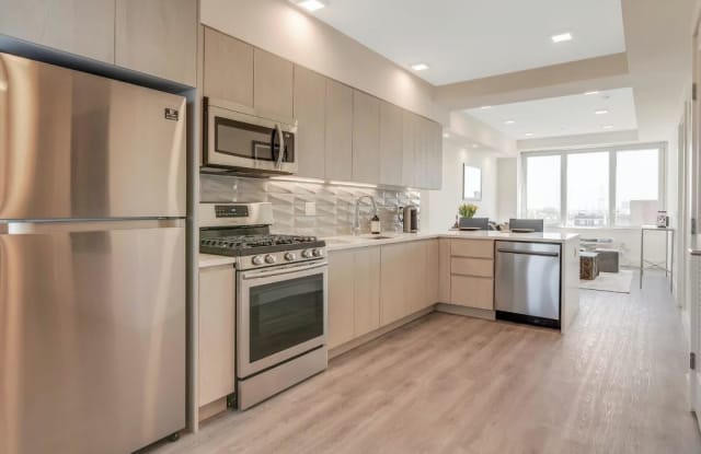 473 Broadway - 473 Broadway, Bayonne, NJ 07002