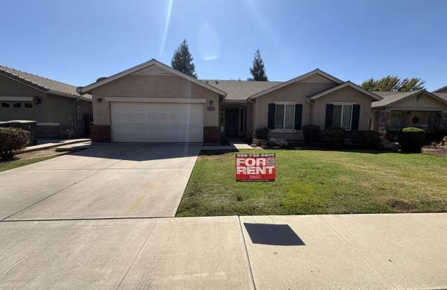 NW Visalia Home Near Shopping Center Available Now! Gallery 1