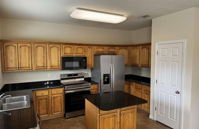 1512 Bentley Circle photos photos