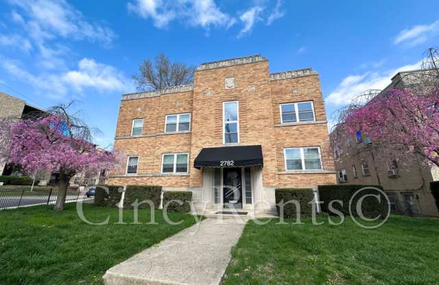 2782 Observatory Ave photos photos