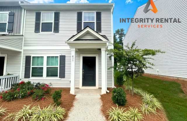 Charming 3‑Bedroom End Unit Townhome Near Jack Alexander Blvd - MOVE IN SPECIAL photos photos