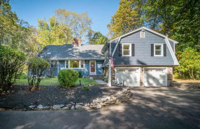 2778 Albany Avenue photos photos