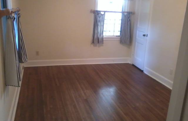3778 Friar Tuck Road Gallery 3