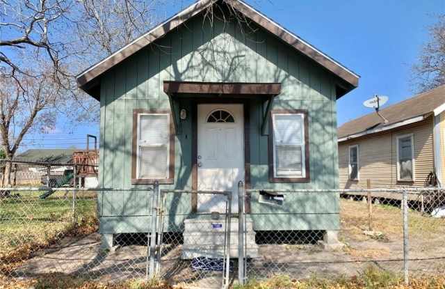 508 E Richard Avenue Gallery 3