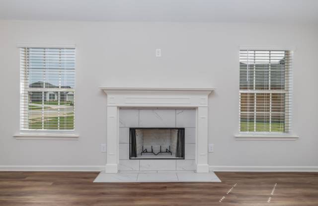 485 Country Club Drive Gallery 4