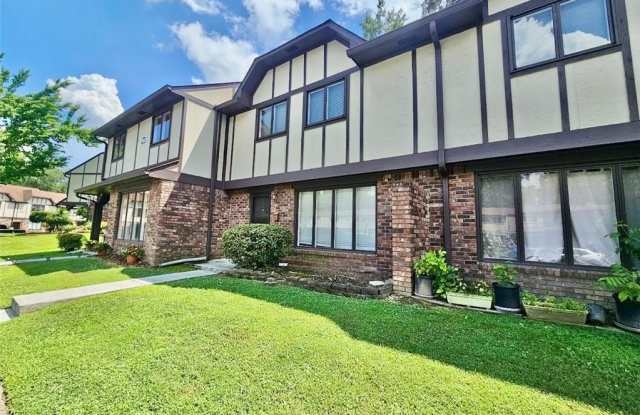1192 Ashborough Drive SE Gallery 3