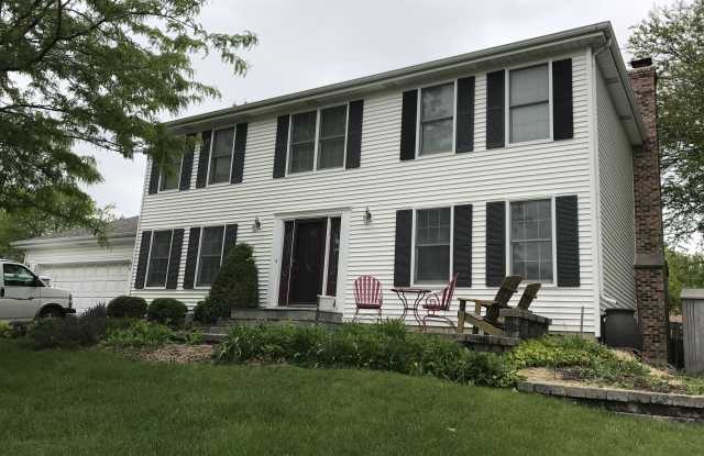 5048 Adele Dr - 5048 Adele Drive, Gurnee, IL 60031