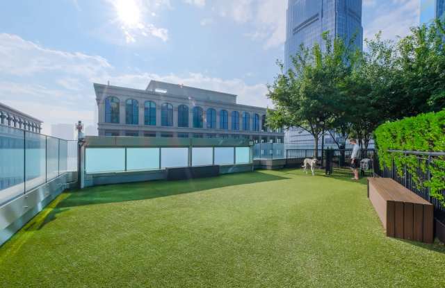 70 Greene Gallery 2
