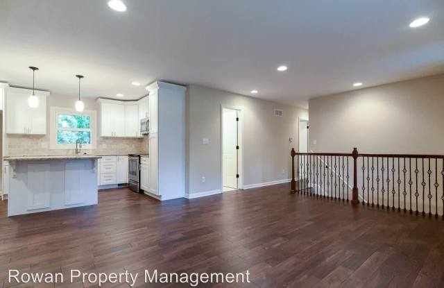 5324 Switzer St. Gallery 2
