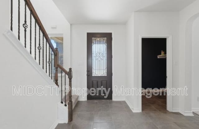 10419 Salitrillo Bend Gallery 3