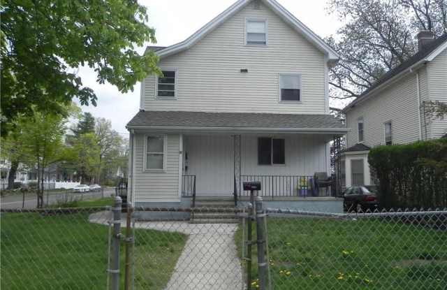 78 Osborne Avenue - 78 Osborne Avenue, Norwalk, CT 06855