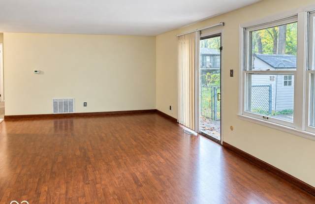 1537 W 74th Place Gallery 2