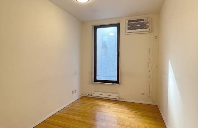 1053 Second Avenue Gallery 2