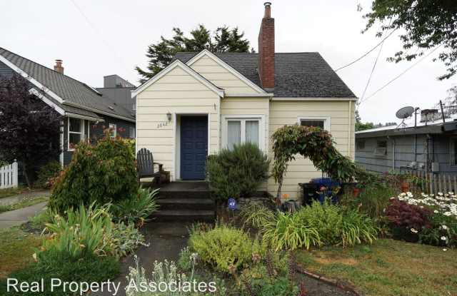 2842 21st Ave W - 2842 21st Avenue West, Seattle, WA 98199