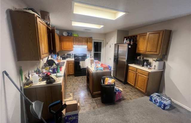7110 Laramie Gallery 2