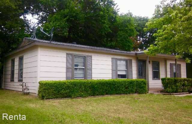 829 Vaquero St. - 829 Vaquero Street, White Settlement, TX 76108