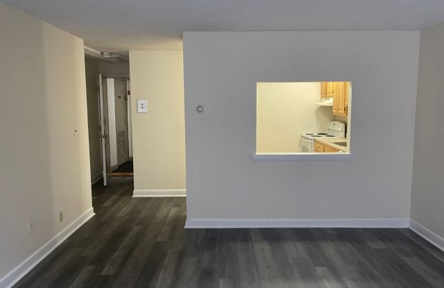 PACKARS CORNER BU AREA Modern 1 bed with Large LR and BR areas, HT and HW Inc NO FEE photos photos PACKARS CORNER BU AREA Modern 1 bed with Large LR and BR areas, HT and HW Inc NO FEE photos photos