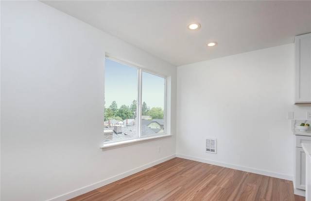 1000 NE 88th St photos photos