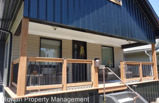 4632 Terrace St. Gallery 2