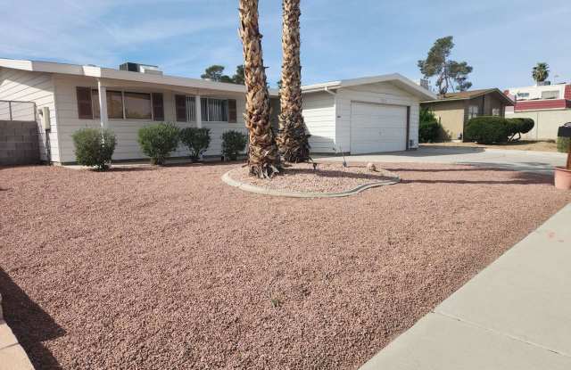 A Fabulous 3 Bedroom Single Story Home with a Pool/Spa. photos photos