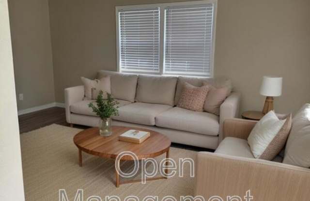 2710 N Farm Rd 137 photos photos