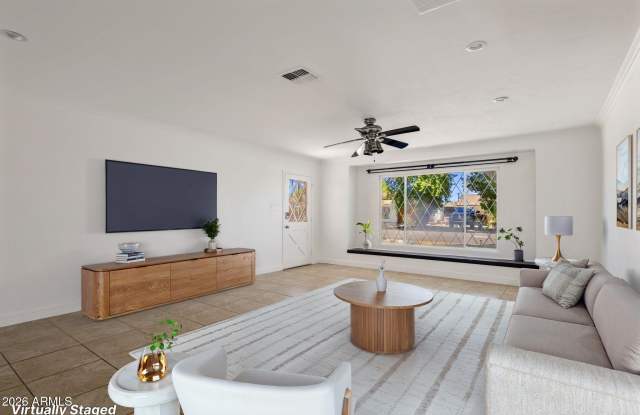 8307 E MONTEROSA Street Gallery 3