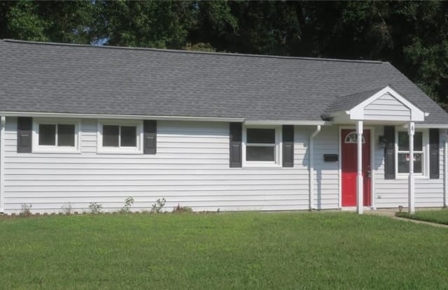 8 Jordan Drive - 8 Jordan Drive, Hampton, VA 23666