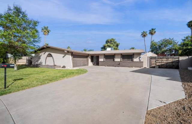 4515 W Shaw Butte Drive photos photos