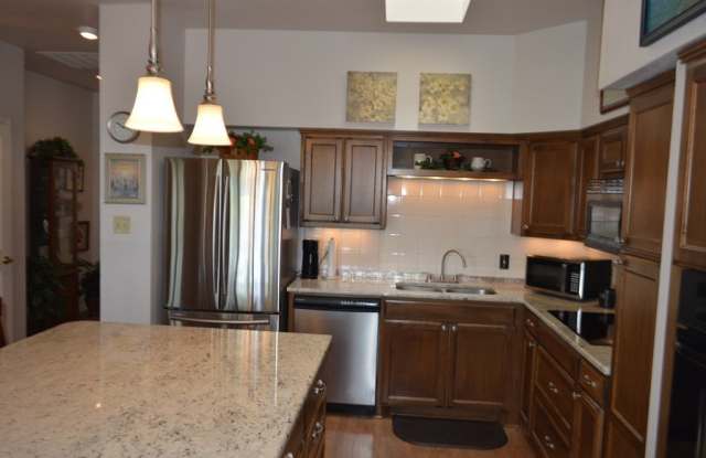 2015 Balmoral Dr Gallery 3