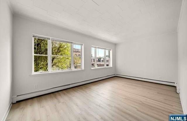 218 Closter Dock Road Gallery 3