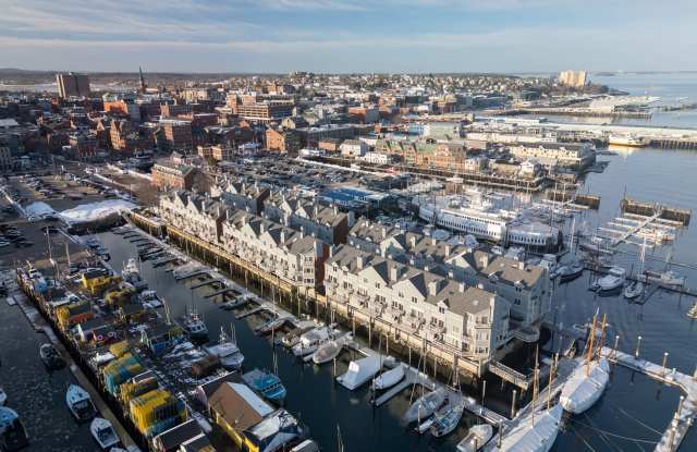 606 Chandlers Wharf photos photos