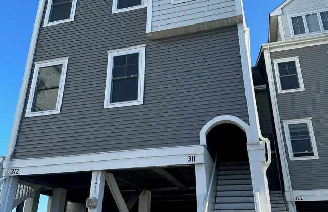 311 Marina Pointe Drive photos photos