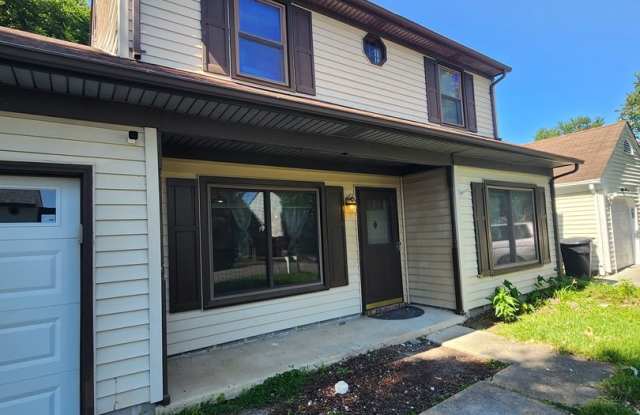 4 Bedroom Home in Sought Out Neighborhood of Virginia Beach photos photos