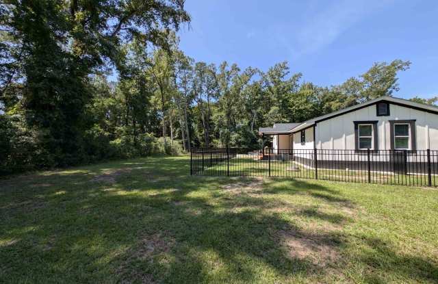 2201 Livingston Livingston Ln. Gallery 3
