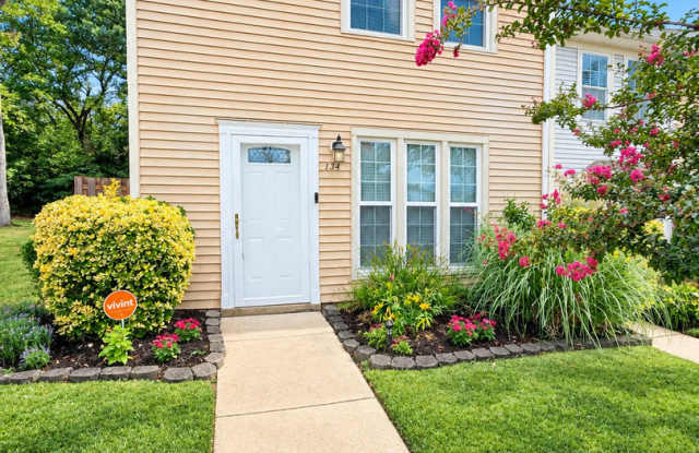 Spacious End-Unit Townhome with Fenced Yard Near APG & I-95 photos photos Spacious End-Unit Townhome with Fenced Yard Near APG & I-95 photos photos