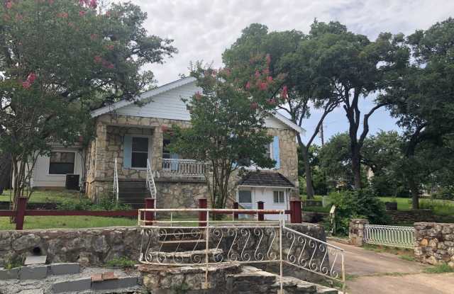 4012 Valley View - 4012 Valley View Road, Austin, TX 78704