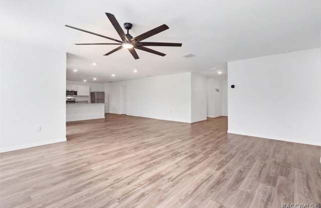 12 Pagoda Drive Gallery 2