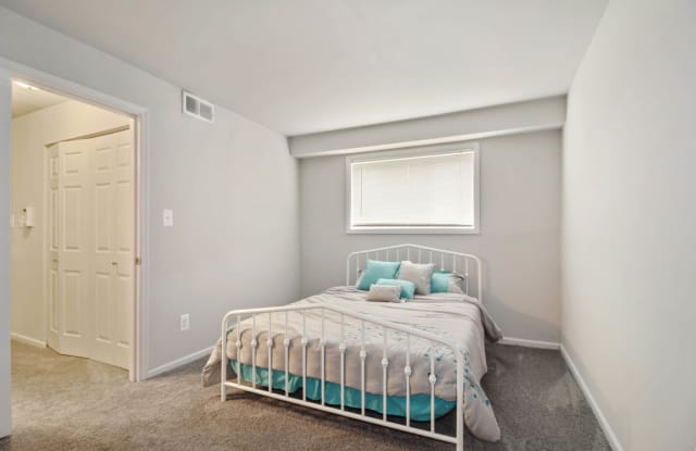 Rock Glen Apartments Gallery 3