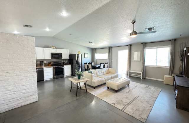 7267 Sixshooter Dr Gallery 4