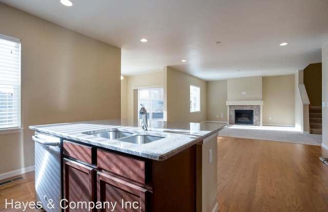 875 McMurdo Cir. Gallery 4