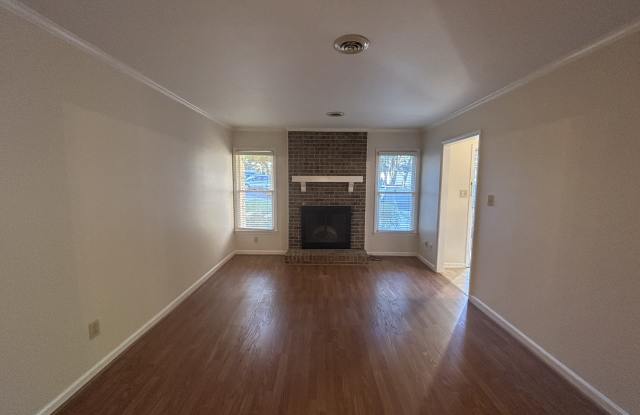 15 Prairie Trail Gallery 4