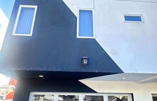 1735 Magnolia Avenue 1/2 photos photos