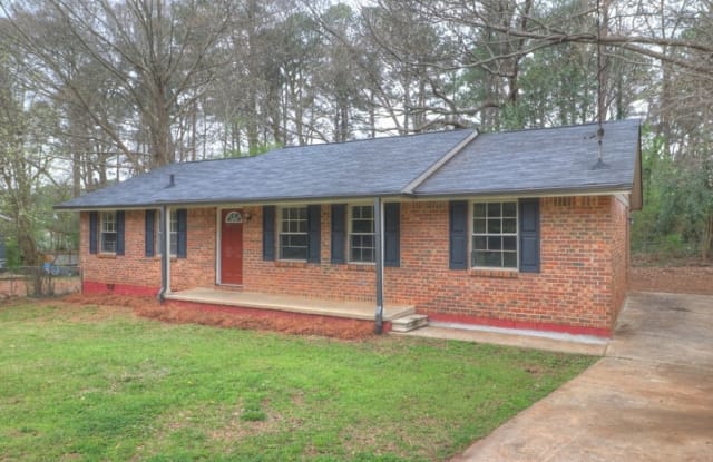 8075 Attleboro Dr - 8075 Attleboro Drive, Clayton County, GA 30238