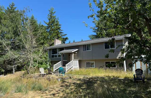 4 Bedroom, 2 Bath, 2 Story Home For Rent in Port Hadlock! photos photos 4 Bedroom, 2 Bath, 2 Story Home For Rent in Port Hadlock! photos photos