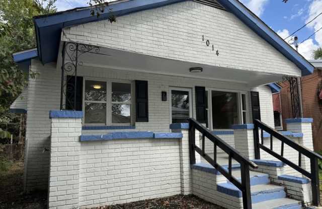 1014 Cope Street Gallery 2
