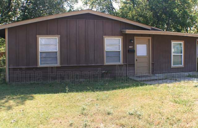 1352 Greenwood Dr - 1352 Greenwood Drive, Garland, TX 75041
