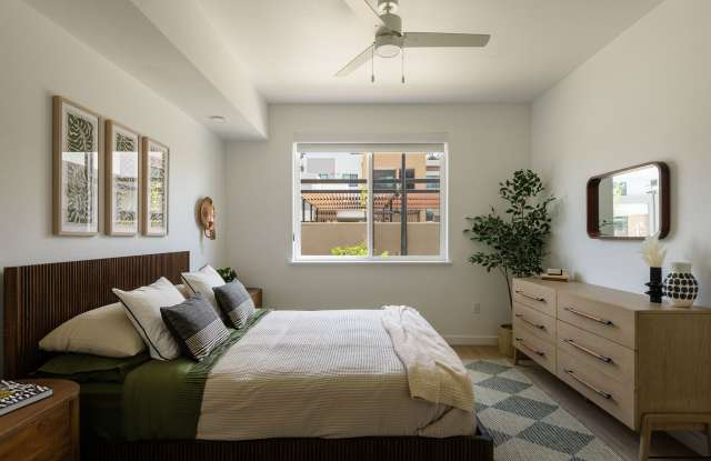 Sutter Green II Gallery 3