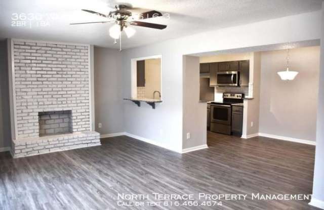 3634 Warwick Blvd - 3634 Warwick Boulevard, Kansas City, MO 64111