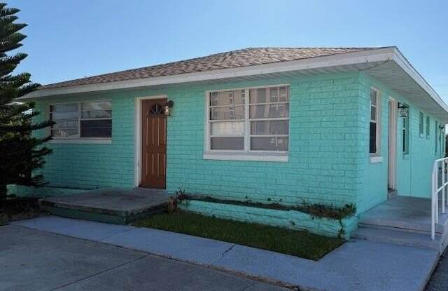 3824 S Atlantic Avenue photos photos